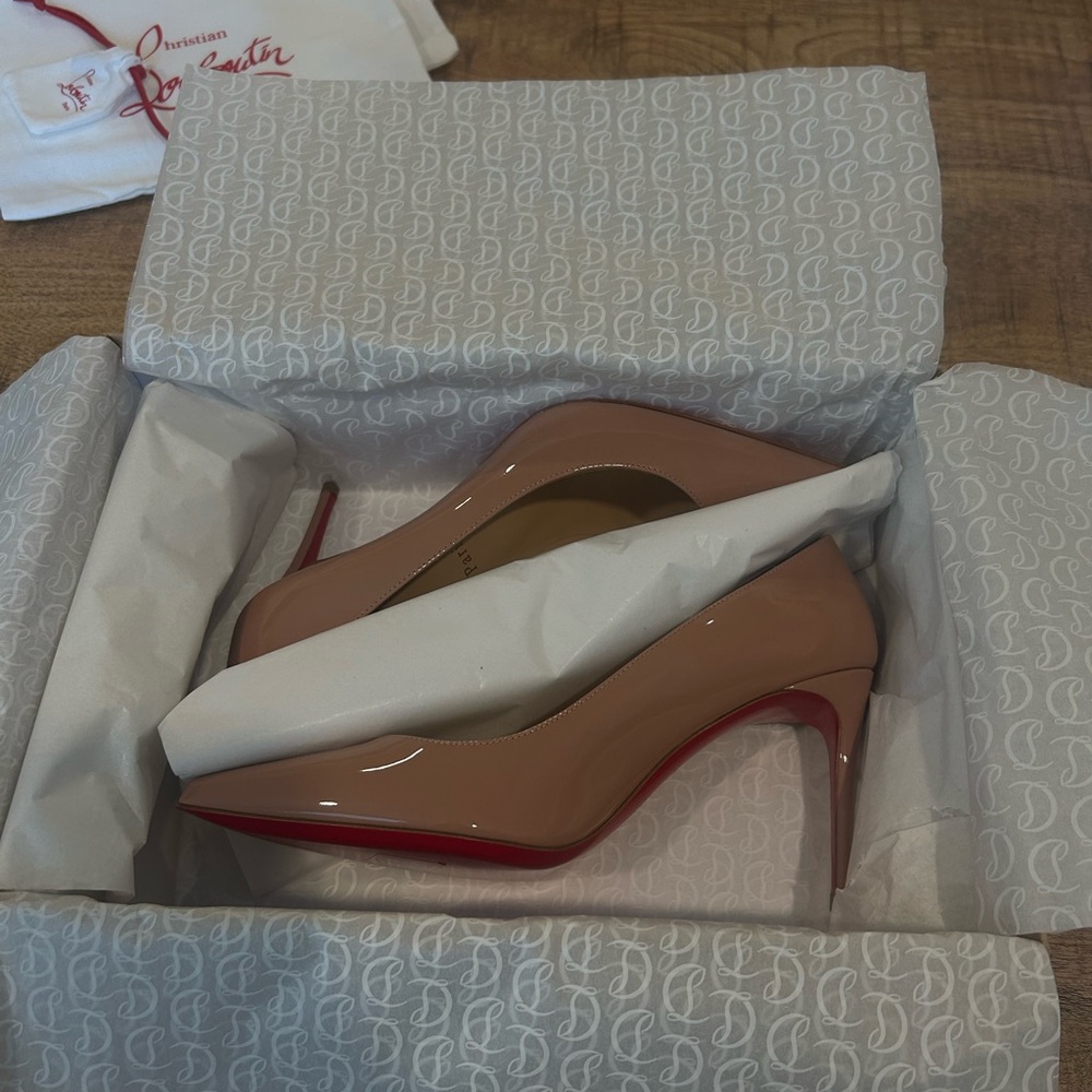 Kate 85mm Christian Louboutin Heels - Picture 5 of 10